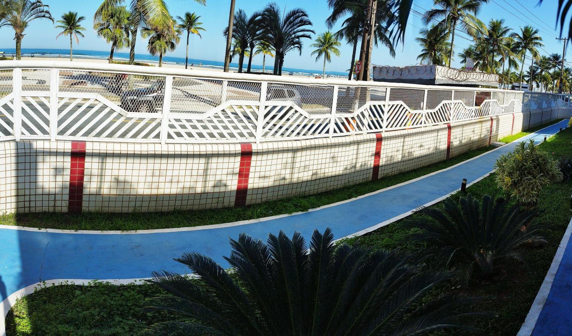 Aconchegante Apartamento Com Vista Para O Mar -Guilhermina Praia Grande  Exterior foto