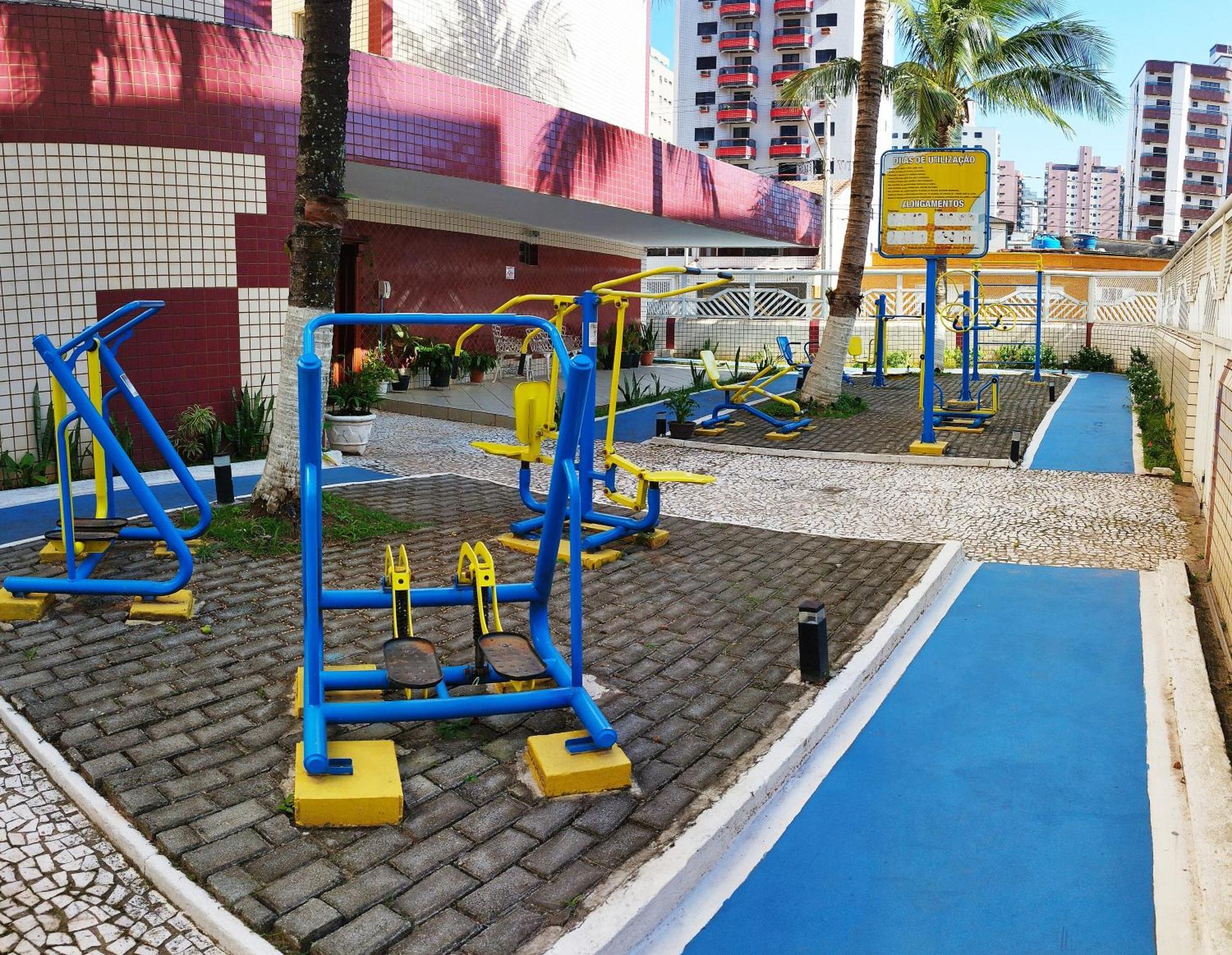 Aconchegante Apartamento Com Vista Para O Mar -Guilhermina Praia Grande  Exterior foto